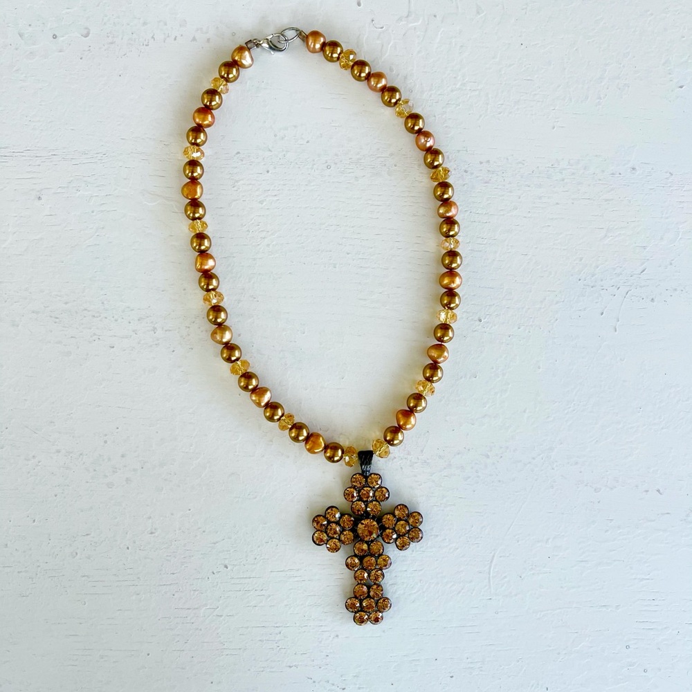 Peach crystal and pearl cross necklace